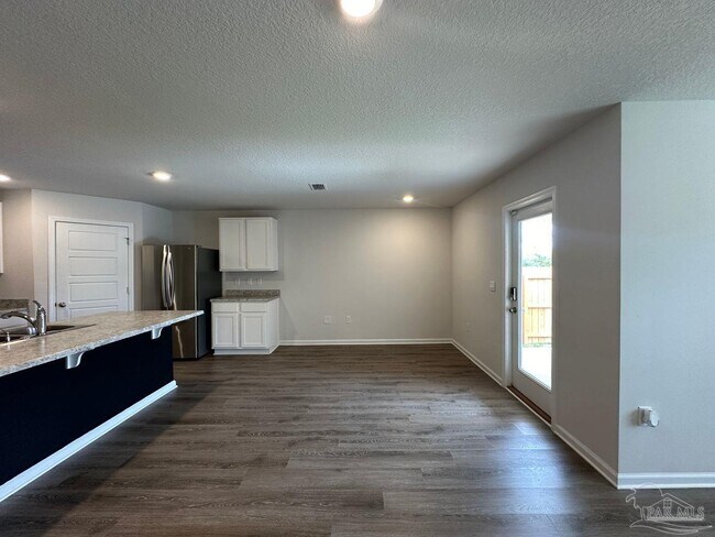 Building Photo - 1929 High Rdg Ct