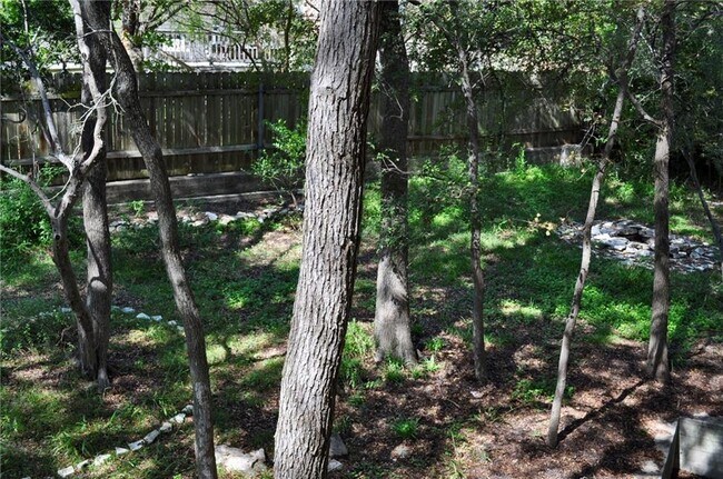 Building Photo - 3306 Doolin Dr