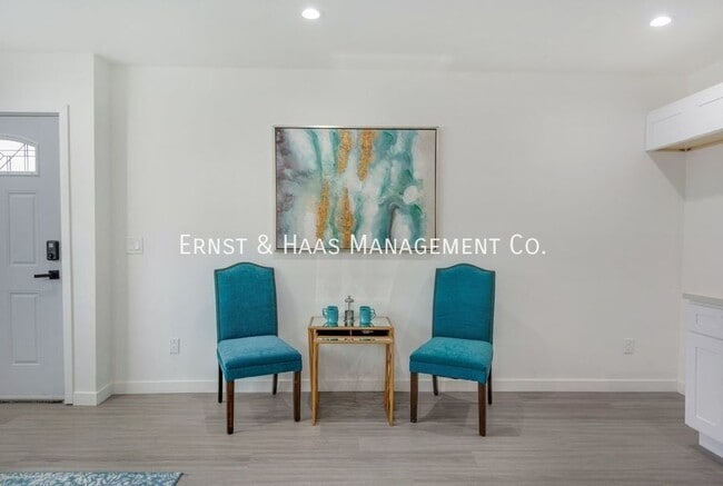 Building Photo - 4437 Sunfield Ave