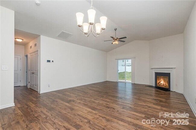Building Photo - 6828 Pennyroyal Wy