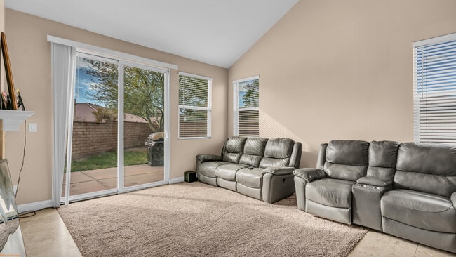 Building Photo - 37523 Durwent Dr