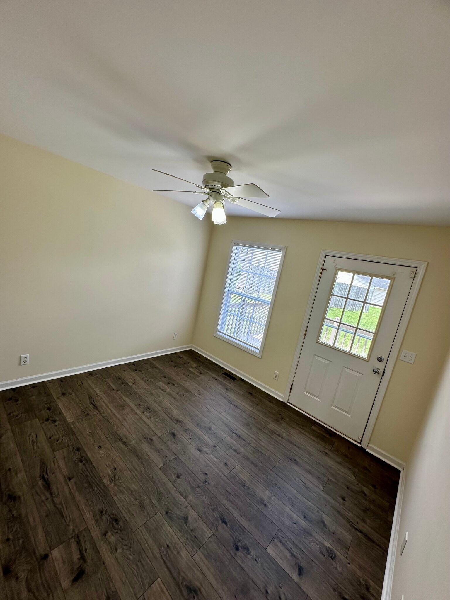 Bedroom three - 1620 Ridgecrest Dr