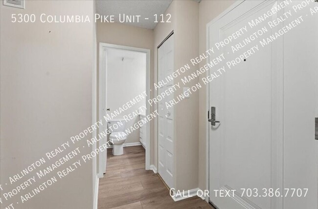 Building Photo - 5300 Columbia Pike