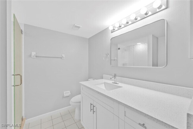 Building Photo - 7791 Esmeralda Way