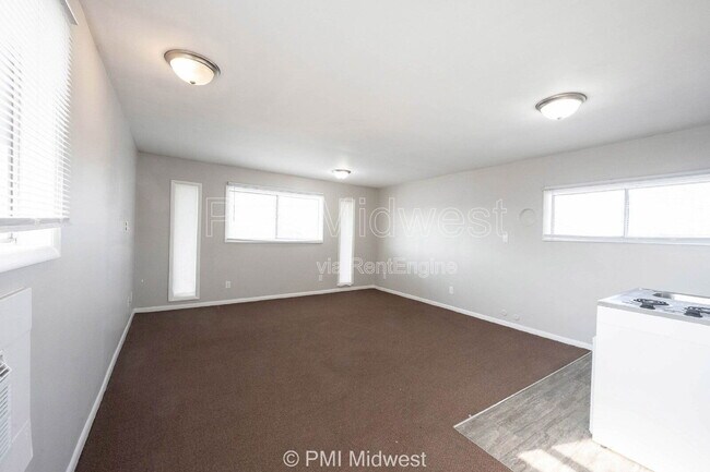 Building Photo - 7046 US-36