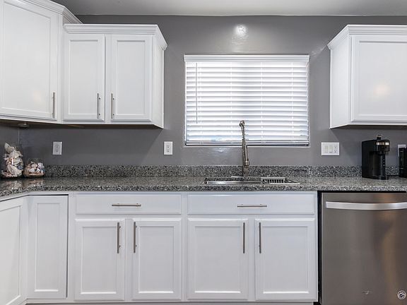 Building Photo - 6641 E Cooperstown Dr