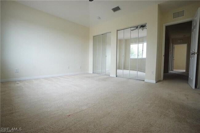 Building Photo - 9774 Roundstone Cir