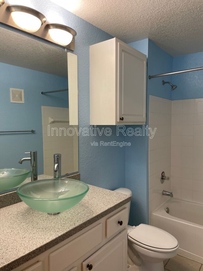 Building Photo - 1516 Legacy Club Dr