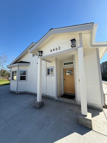 MAIN ENTRANCE - 6460 Mary Ellen Ave