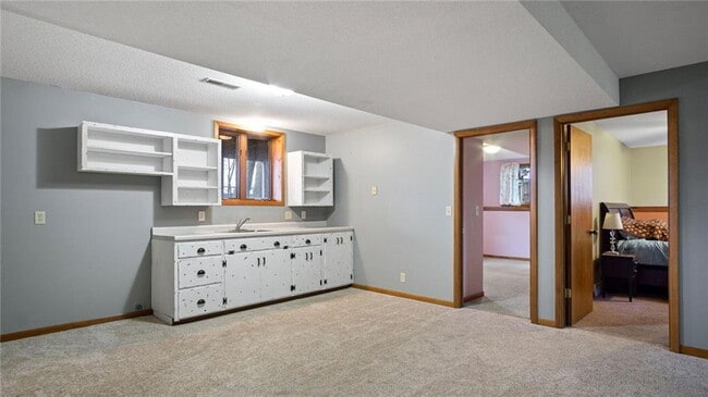 Building Photo - Spacious 4-Bedroom Home with Fenced Yard, ...