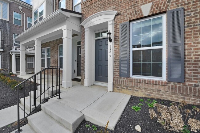 Building Photo - 4186 McCune Ave