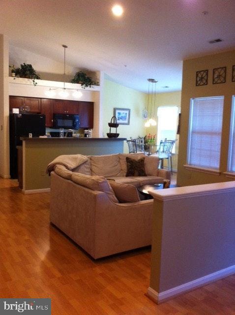 Building Photo - 2400 Dominion Dr