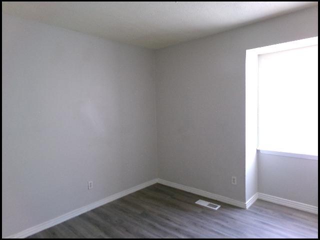 Building Photo - 101 Ellis Dr