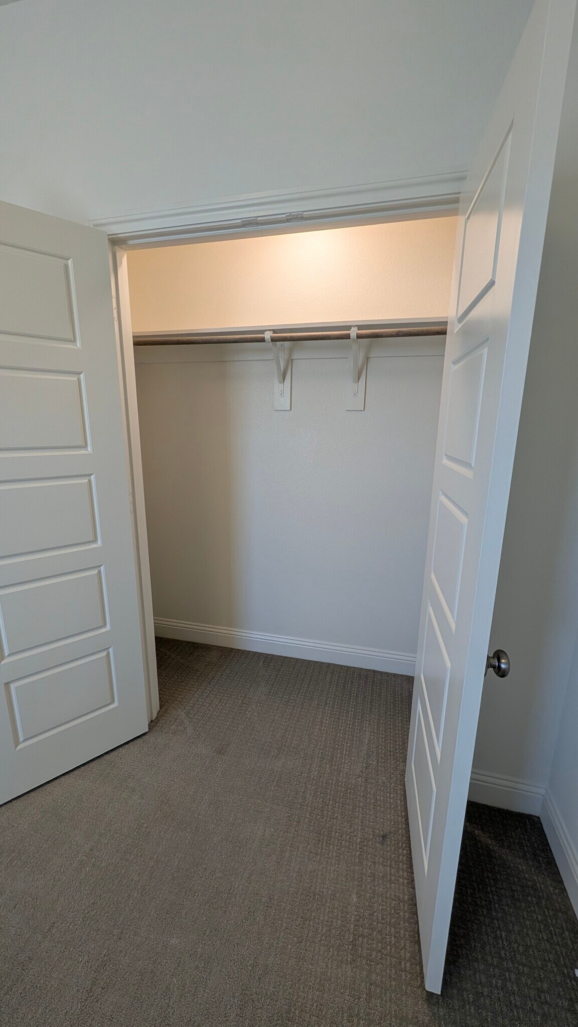 2nd bedroom closet - 3412 Vista Highlands Ln