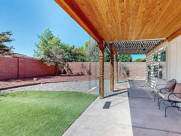 Building Photo - 10251 Rempas Dr NW