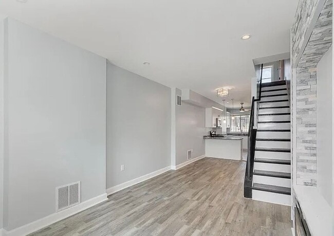 Building Photo - Stylish, Renovated Home Near Downtown Baltimore! W/D! Central Air! Close to Johns Hopkins Main Ca...