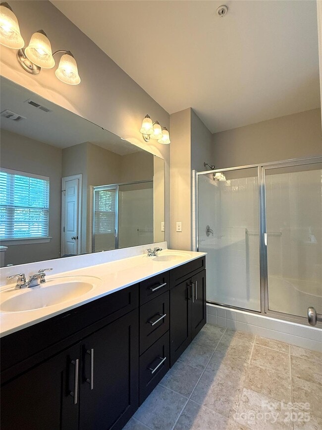 Building Photo - 11504 Amarone Dr