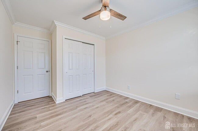 Building Photo - 114 Longfield Ct