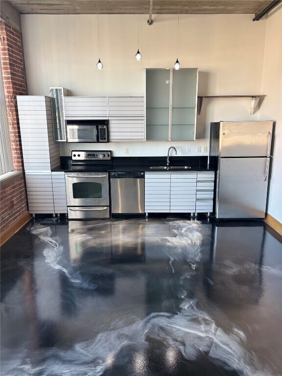 Building Photo - 2201 Locust St