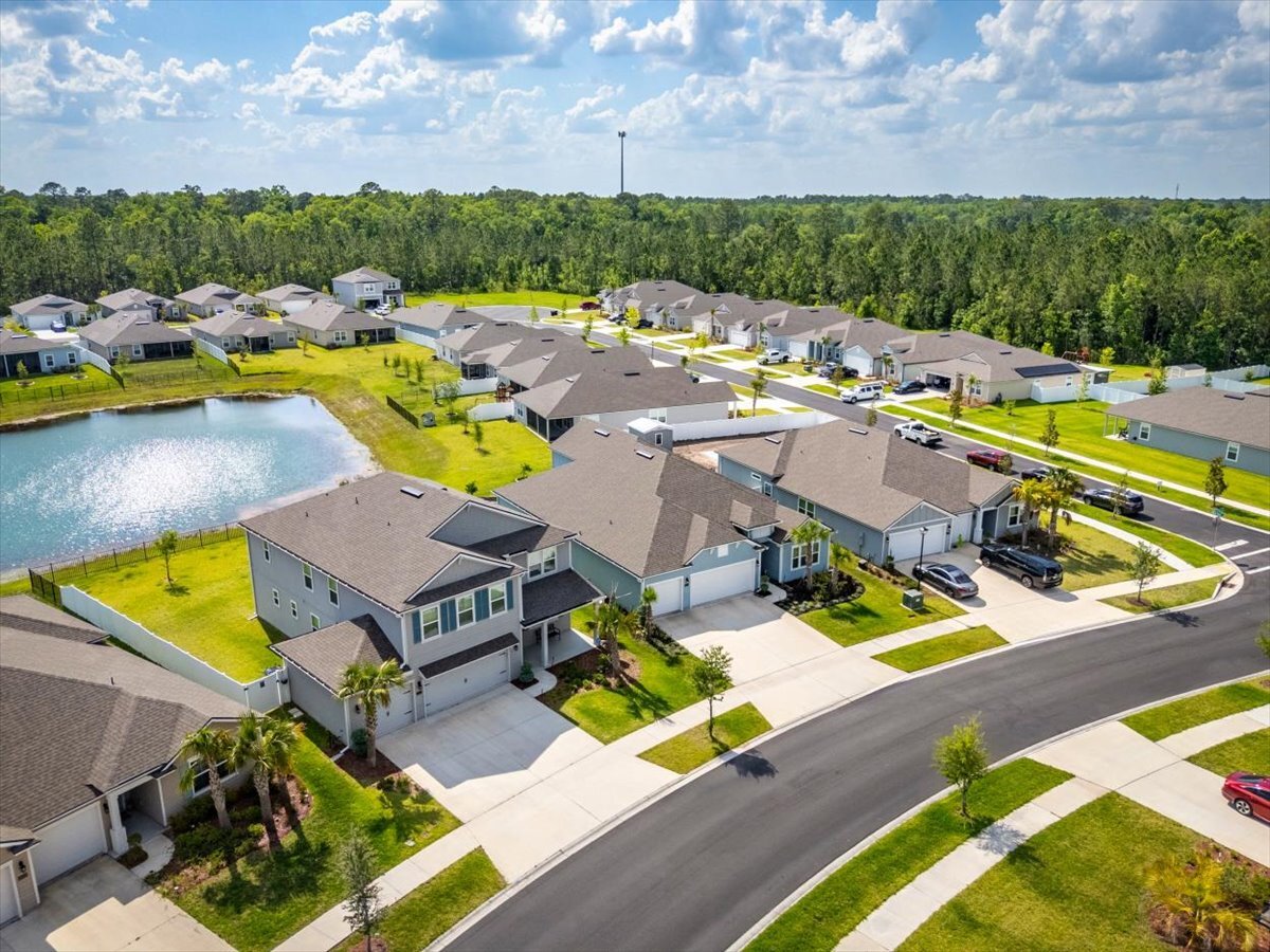 Building Photo - 2941 Oak Stream Dr