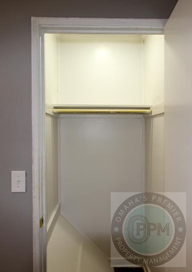 Building Photo - 3 Bed House in District 66!