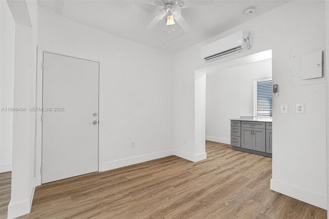 Building Photo - 319 80th St