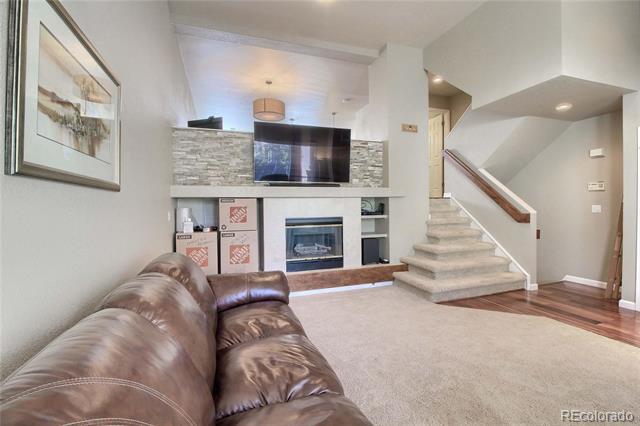 Building Photo - 5062 E Cherry Creek S Dr