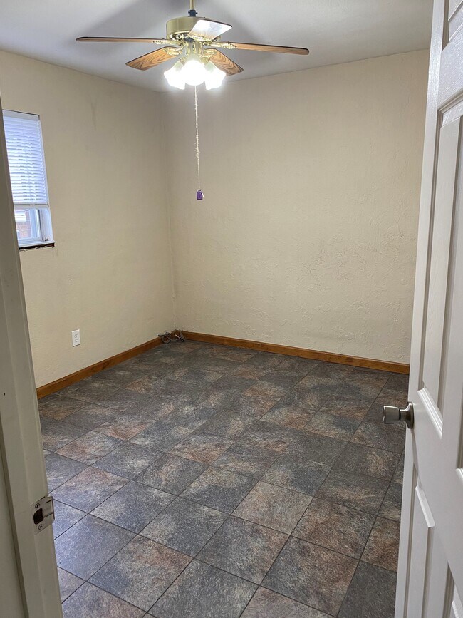 Bedroom - 1306 9th St