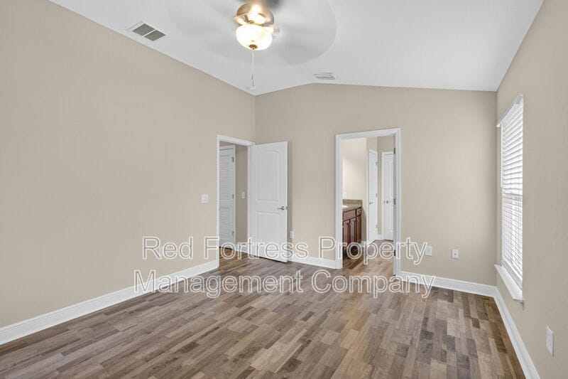 Building Photo - 27078 Brook Forest Rd