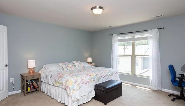 Building Photo - 706 Brier Crossings Lp