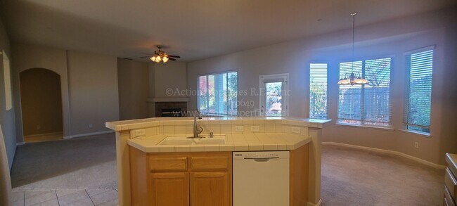 Building Photo - 2329 Rebecca Ct