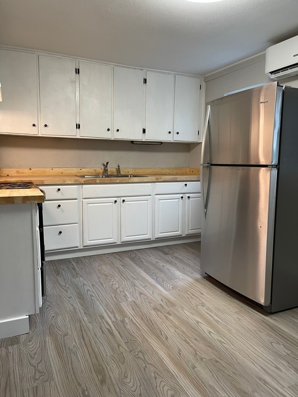 Building Photo - 1719 Airline Dr