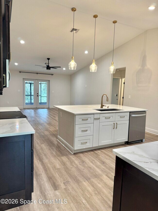 Building Photo - 4255 US-1