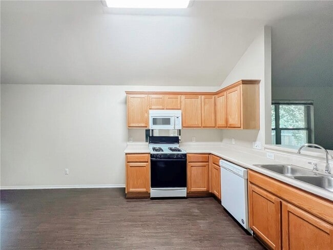 Building Photo - 12137 Tumbling Creek Trail