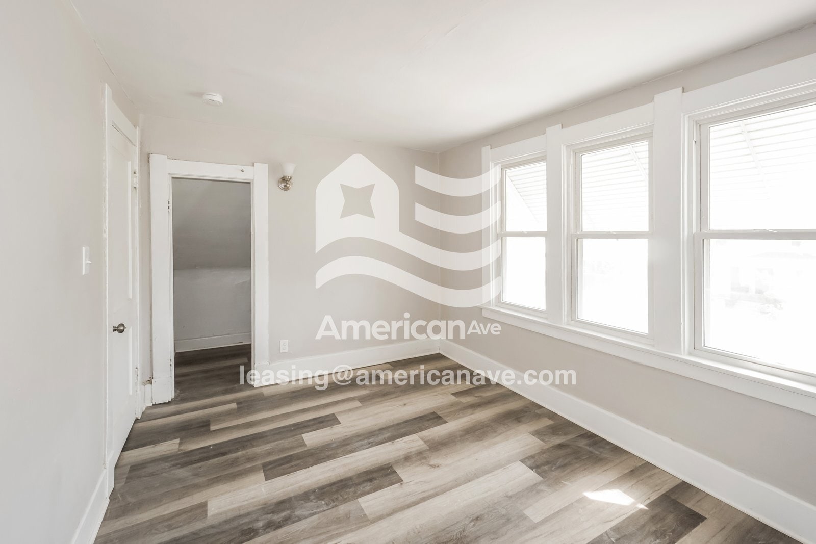 Building Photo - 1735 Joffre Ave