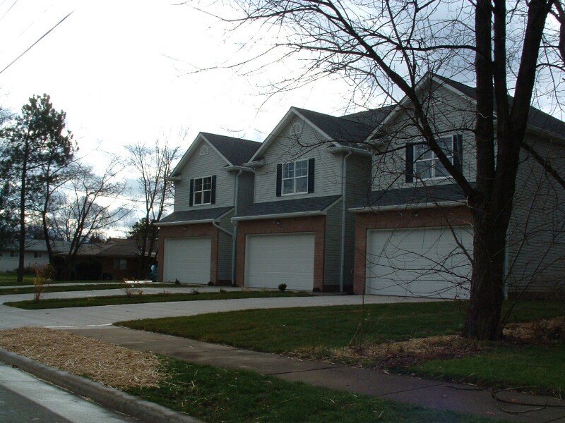 Building Photo - 347 Sheraton Dr NW