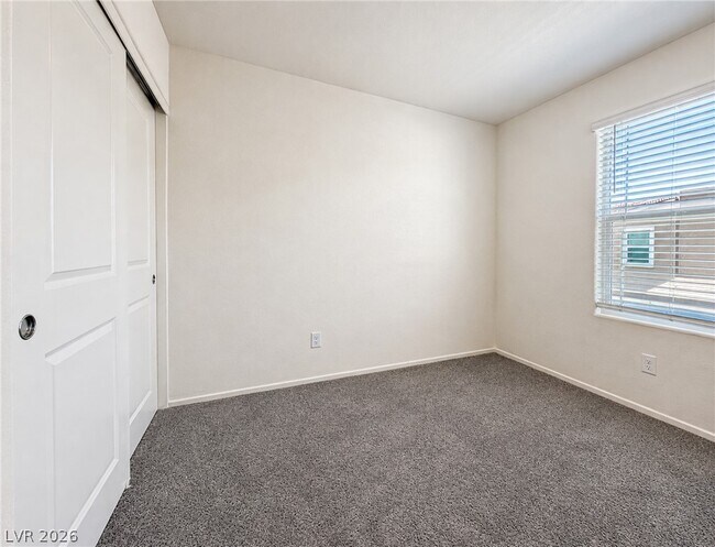 Building Photo - 3730 Celesta Vis Ave