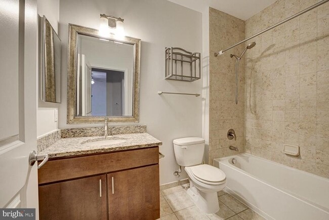 Building Photo - 2501 Sayles Pl SE