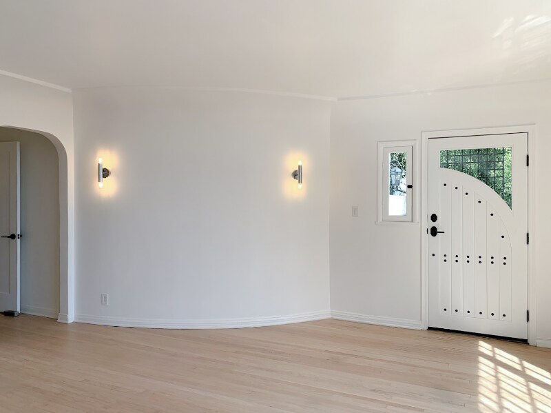 Building Photo - 6251 Holly Mont Dr