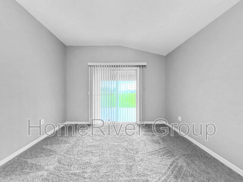Building Photo - 6051 SW 81st St