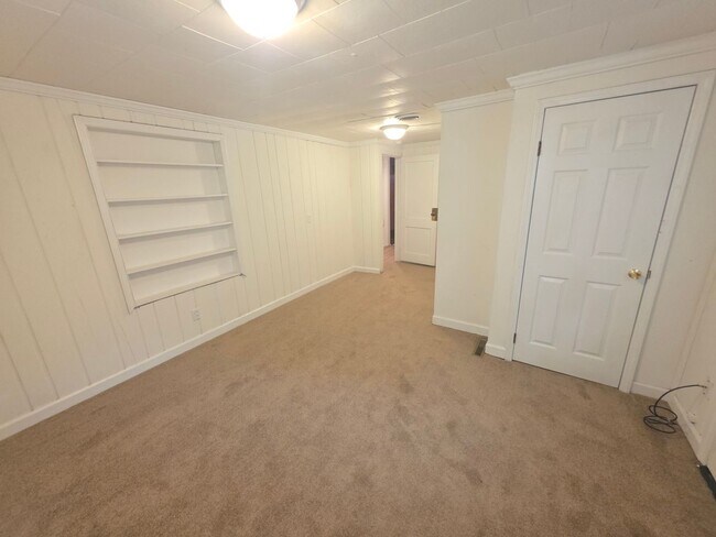 Building Photo - 3317 Emory Dr