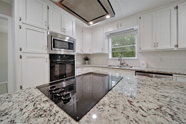 Building Photo - 89 S Waxberry Rd