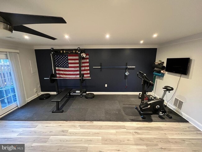 Building Photo - 7826 Mt Woodley Pl