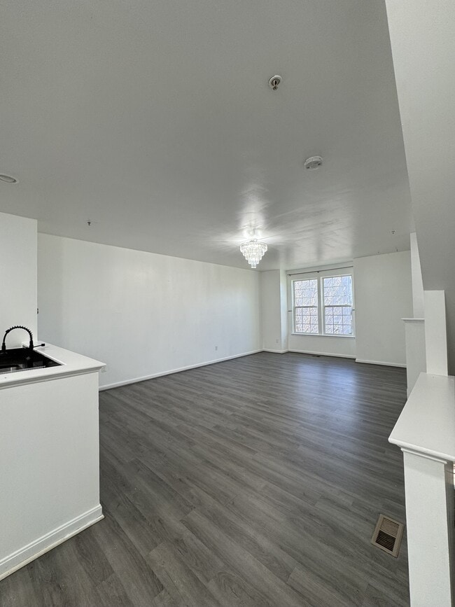 Building Photo - 44337 Ocelot Way