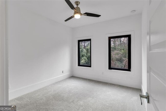 Building Photo - 1107 Briar Cove Cir