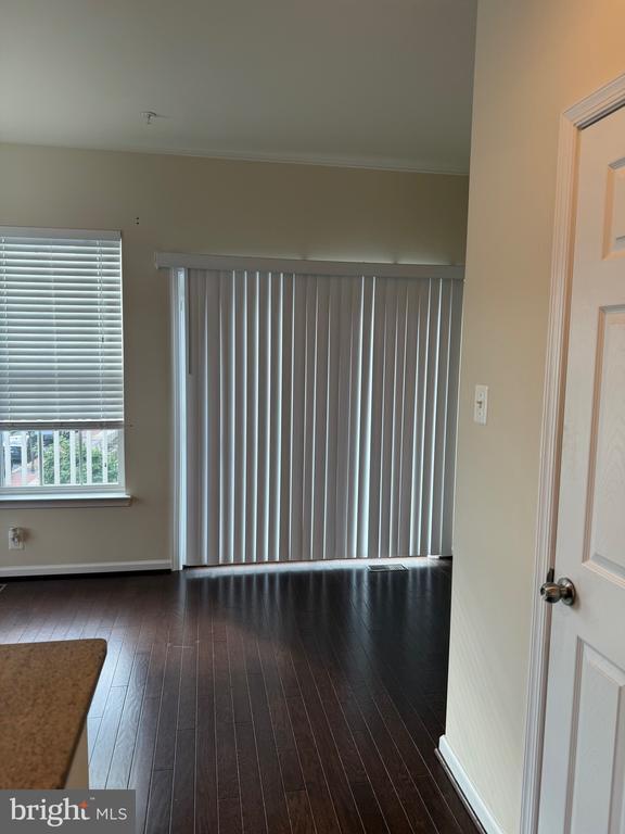 Building Photo - 12500 Rustic Rock Ln