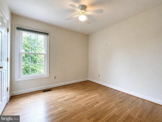 Building Photo - 20937 Cox Mills Ct