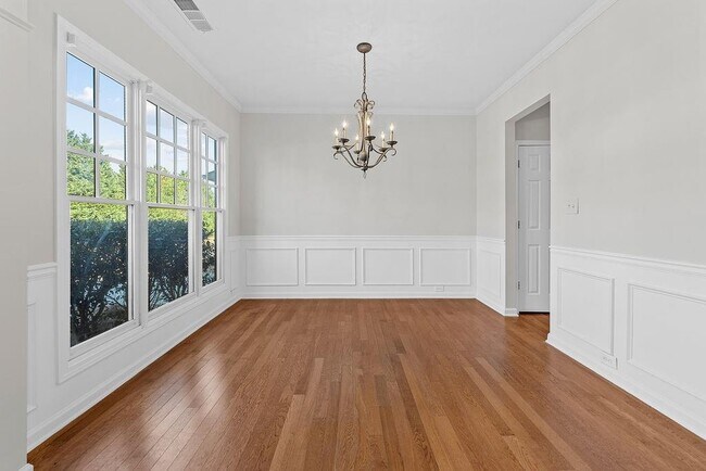 Building Photo - 3476 Harvest Ridge Ln NE