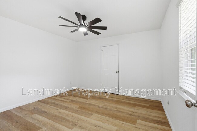 Building Photo - 4351 Altamesa Blvd