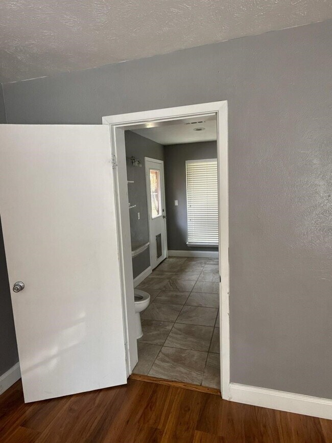 Building Photo - 22726 Melham Ln